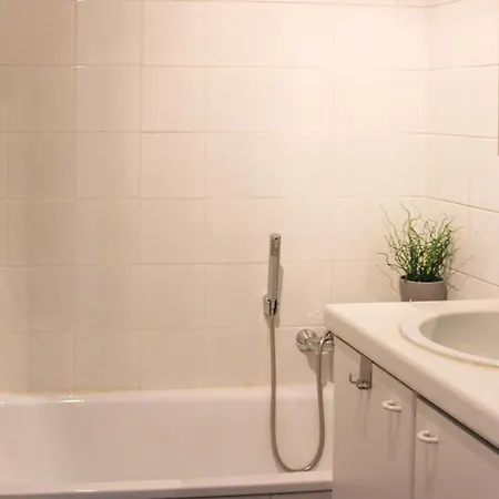 Residentie Xavier Ref, 80 Οστένδη